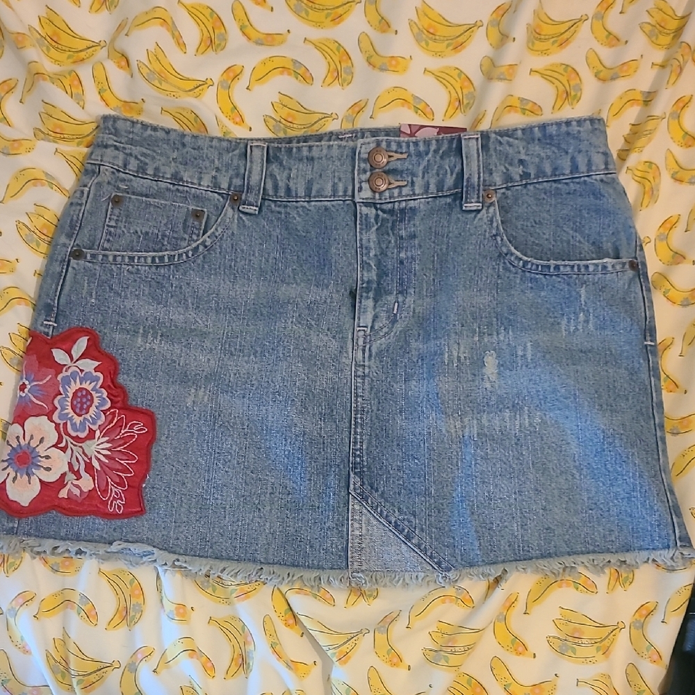 SO Blue Denim Skirt with Red Floral Patch
